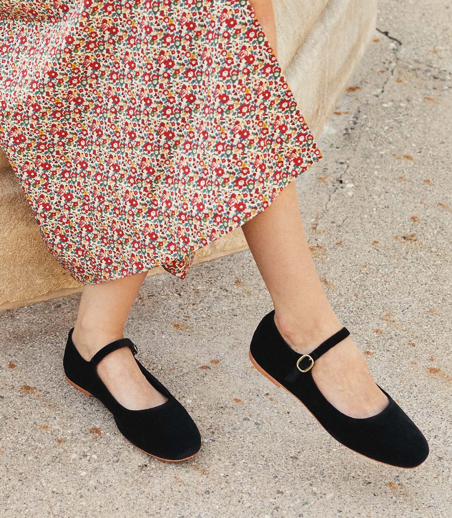 DÔEN Women Mary Jane Slipper - Black