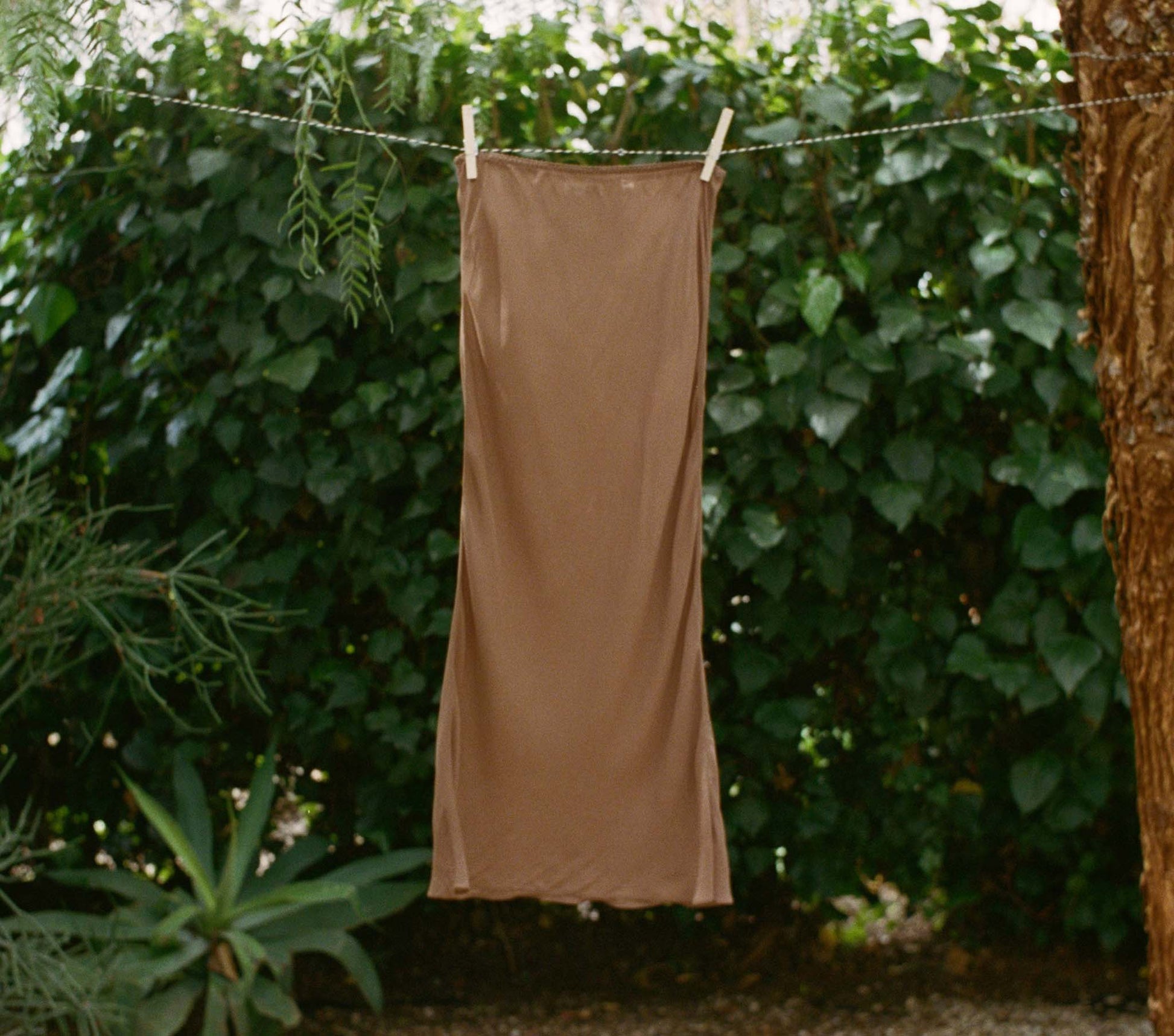 DÔEN Women Long Skirt Slip - Carob