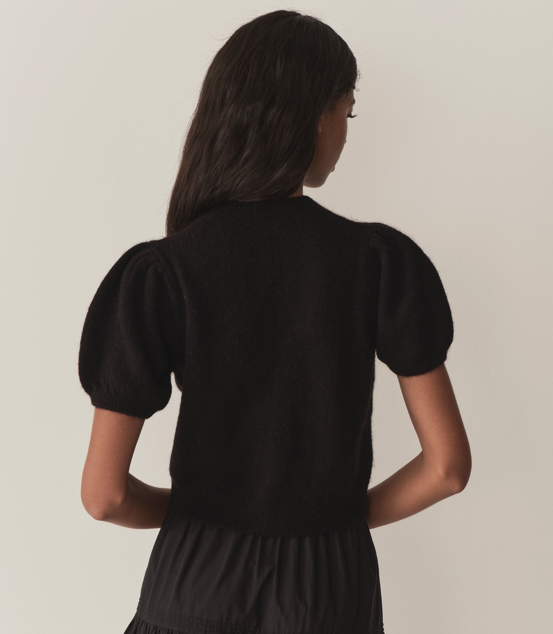 DÔEN Women Anisa Cardigan - Black