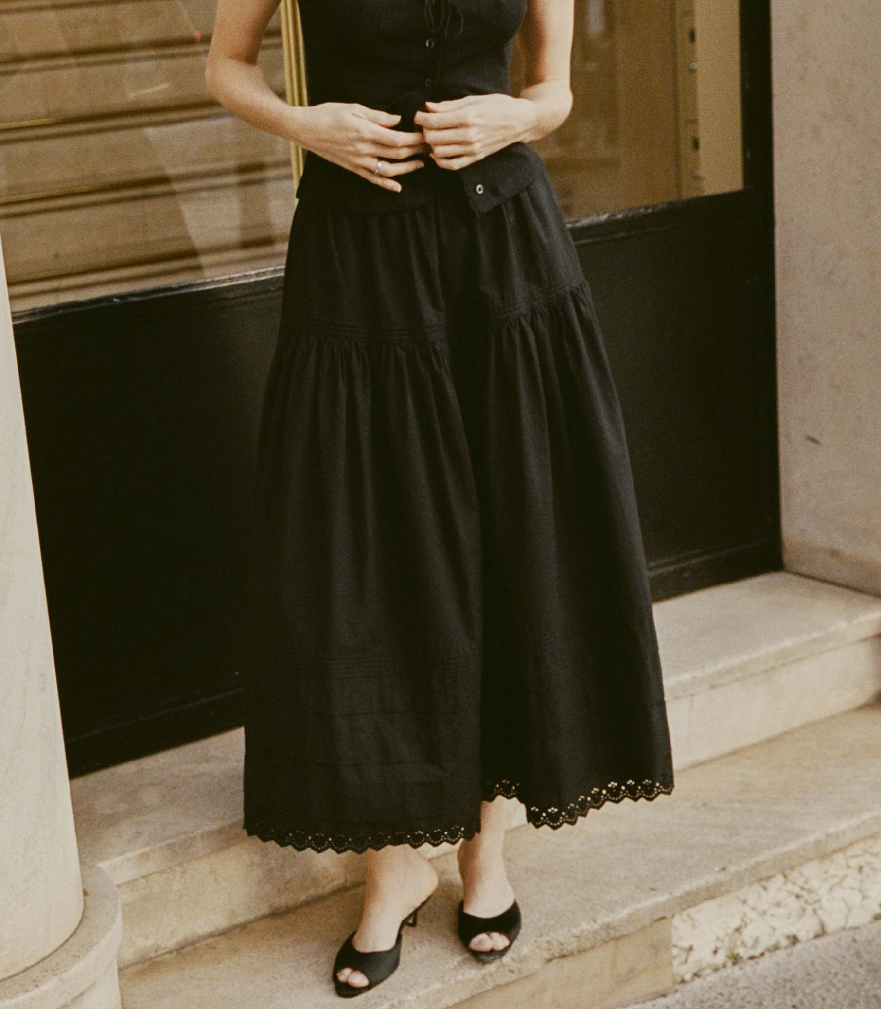 DÔEN Women Sebastiane Skirt - Black