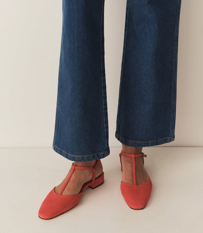 DÔEN Women Cristina T-Strap Flat - Fuego Suede