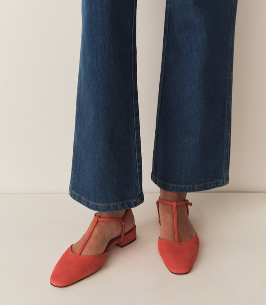 DÔEN Women Cristina T-Strap Flat - Fuego Suede