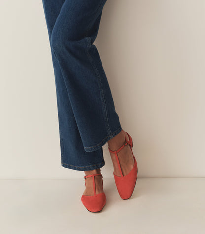 DÔEN Women Cristina T-Strap Flat - Fuego Suede