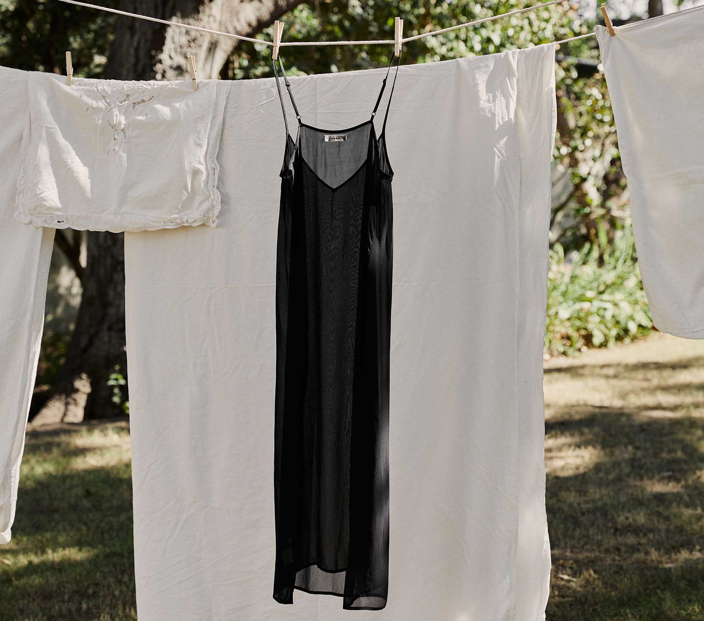 DÔEN Women Long Deep V-Neck Slip - Black