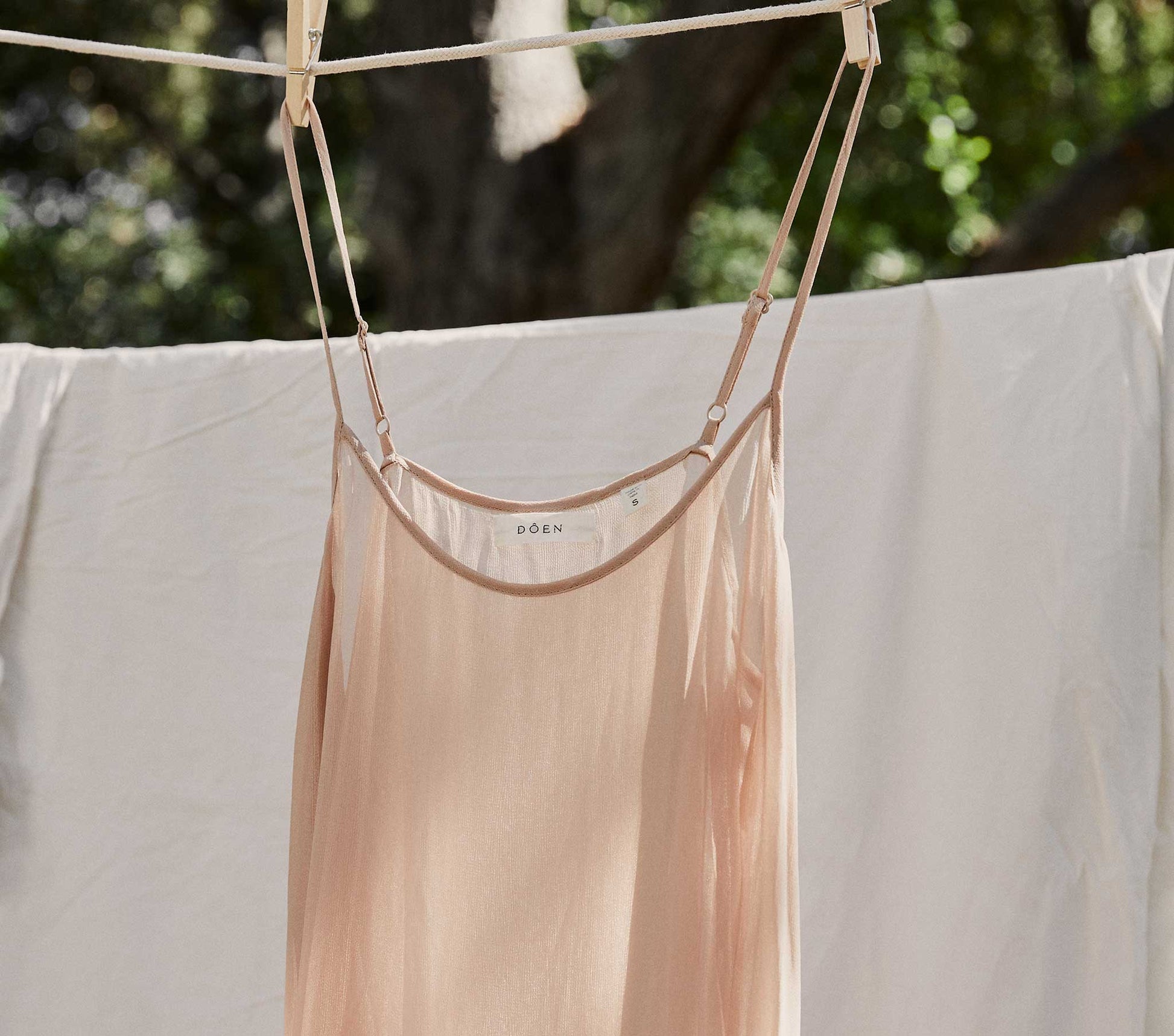 DÔEN Women Long Scoop Neck Slip - Conch