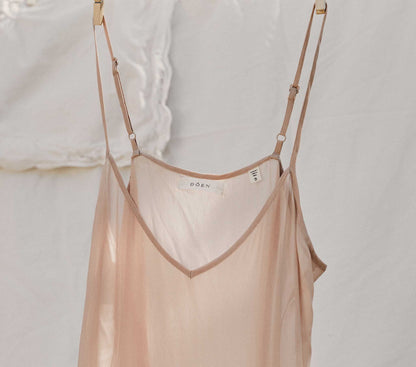 DÔEN Women Short Deep V-Neck Slip - Conch
