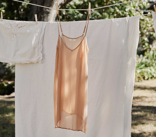 DÔEN Women Short Deep V-Neck Slip - Sand Dollar