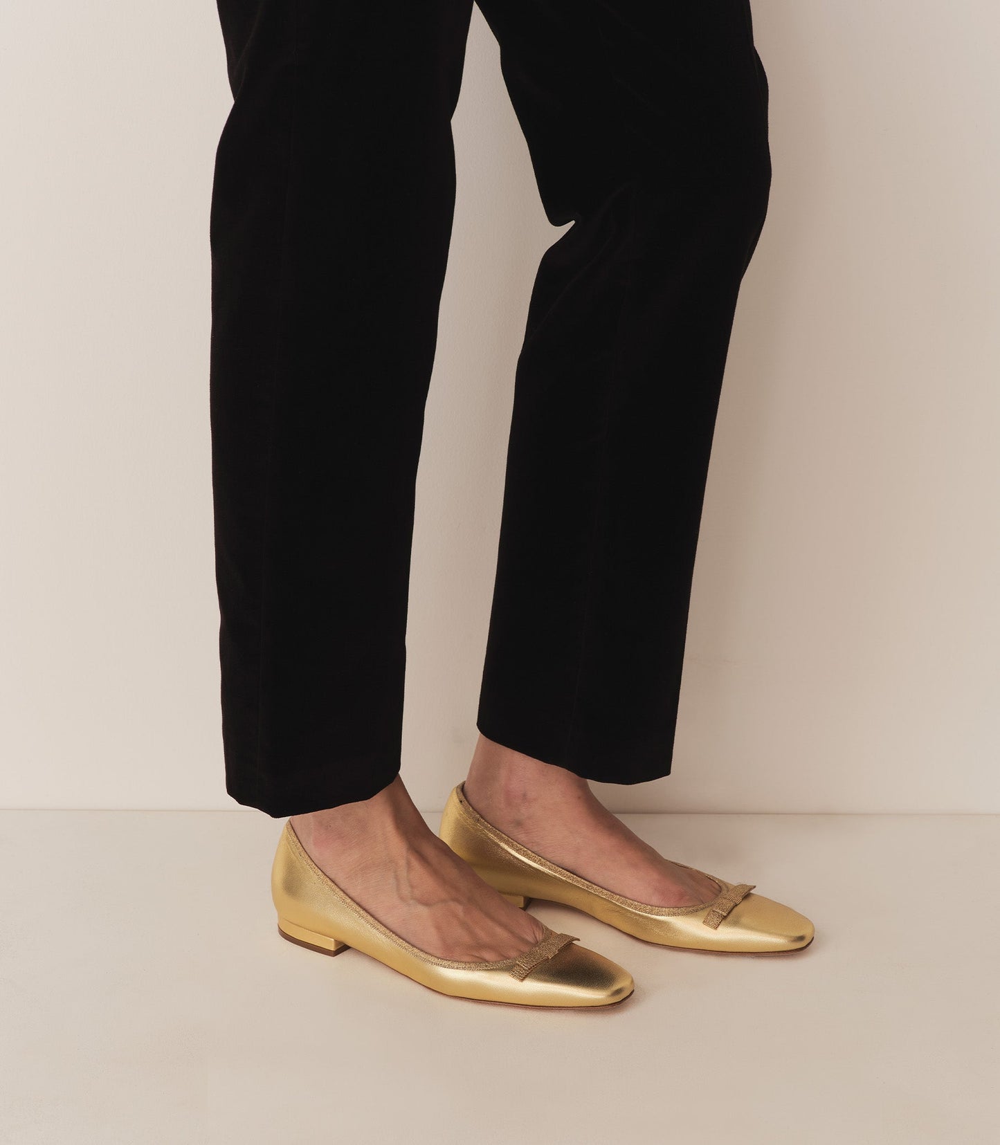 DÔEN Women Odette Ballet Flat - Gold Metallic Nappa