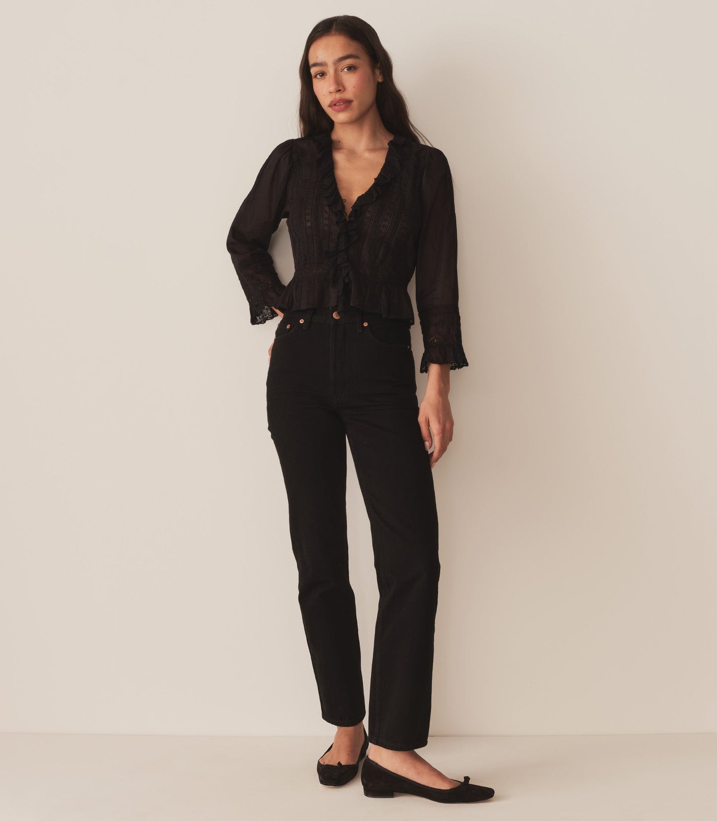 DÔEN Women Eldoris Top - Black