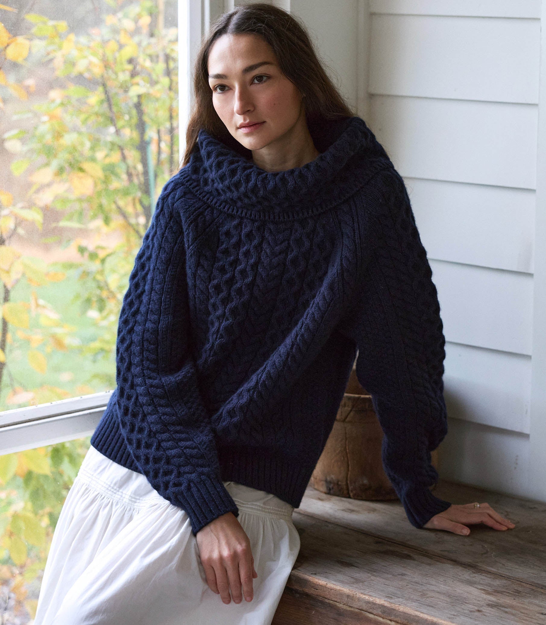 DÔEN Women Gillian Sweater - Navy