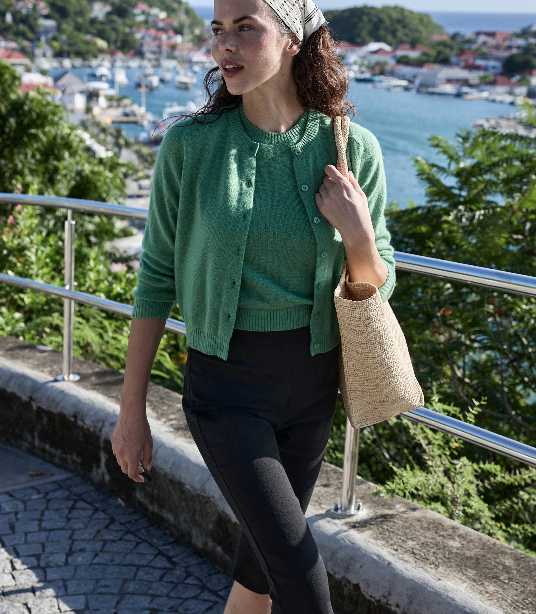 DÔEN Women Claudine Cardigan - Light Kelly Green