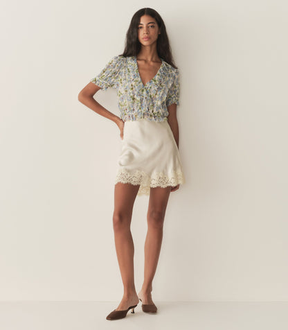 DÔEN Women Salona Top - Ivory Strawberry Moon Floral