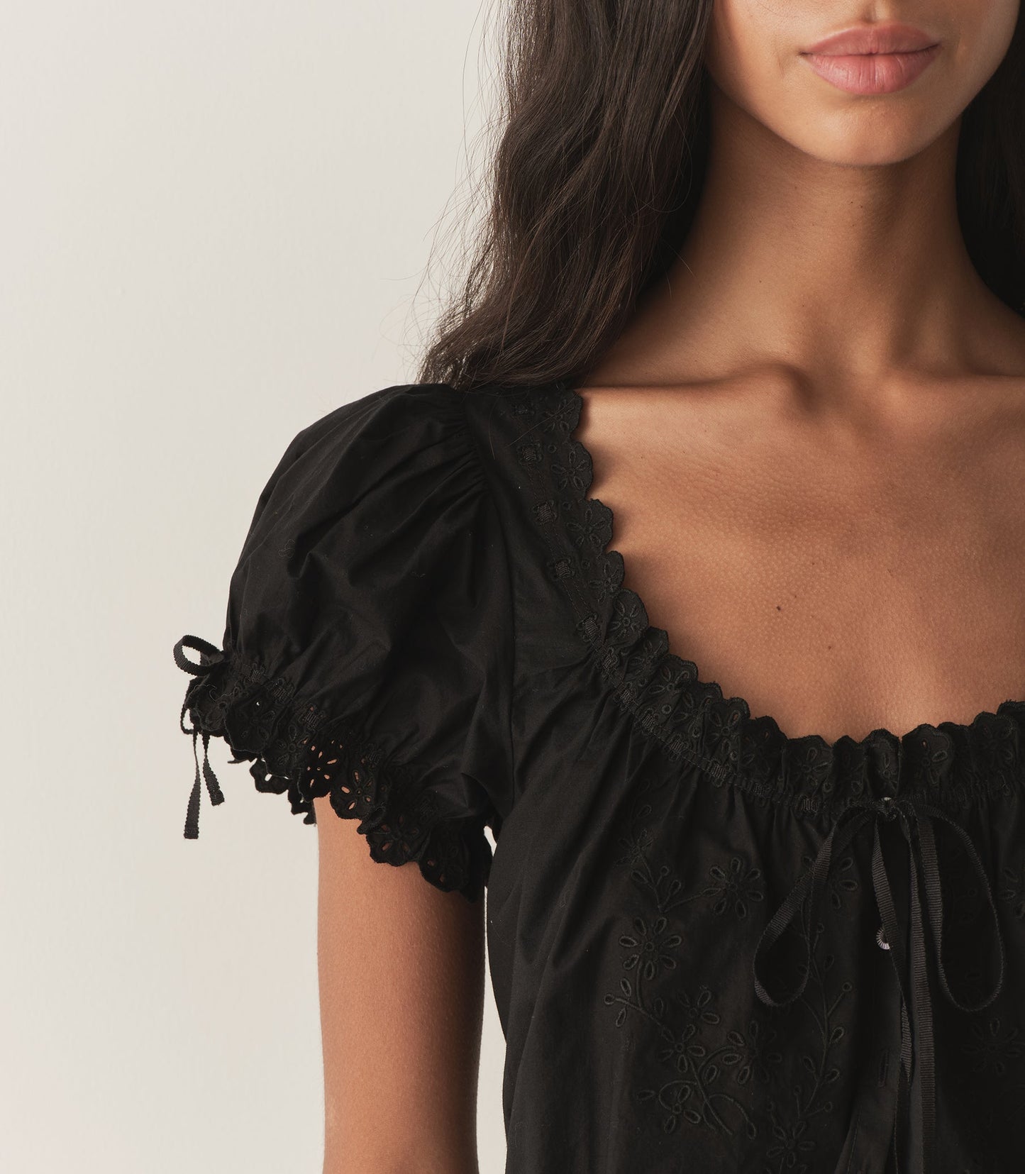 DÔEN Women Nera Top - Black
