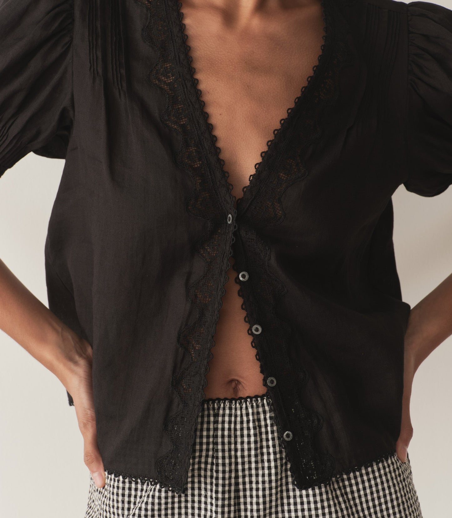 DÔEN Women Brigitta Top - Black