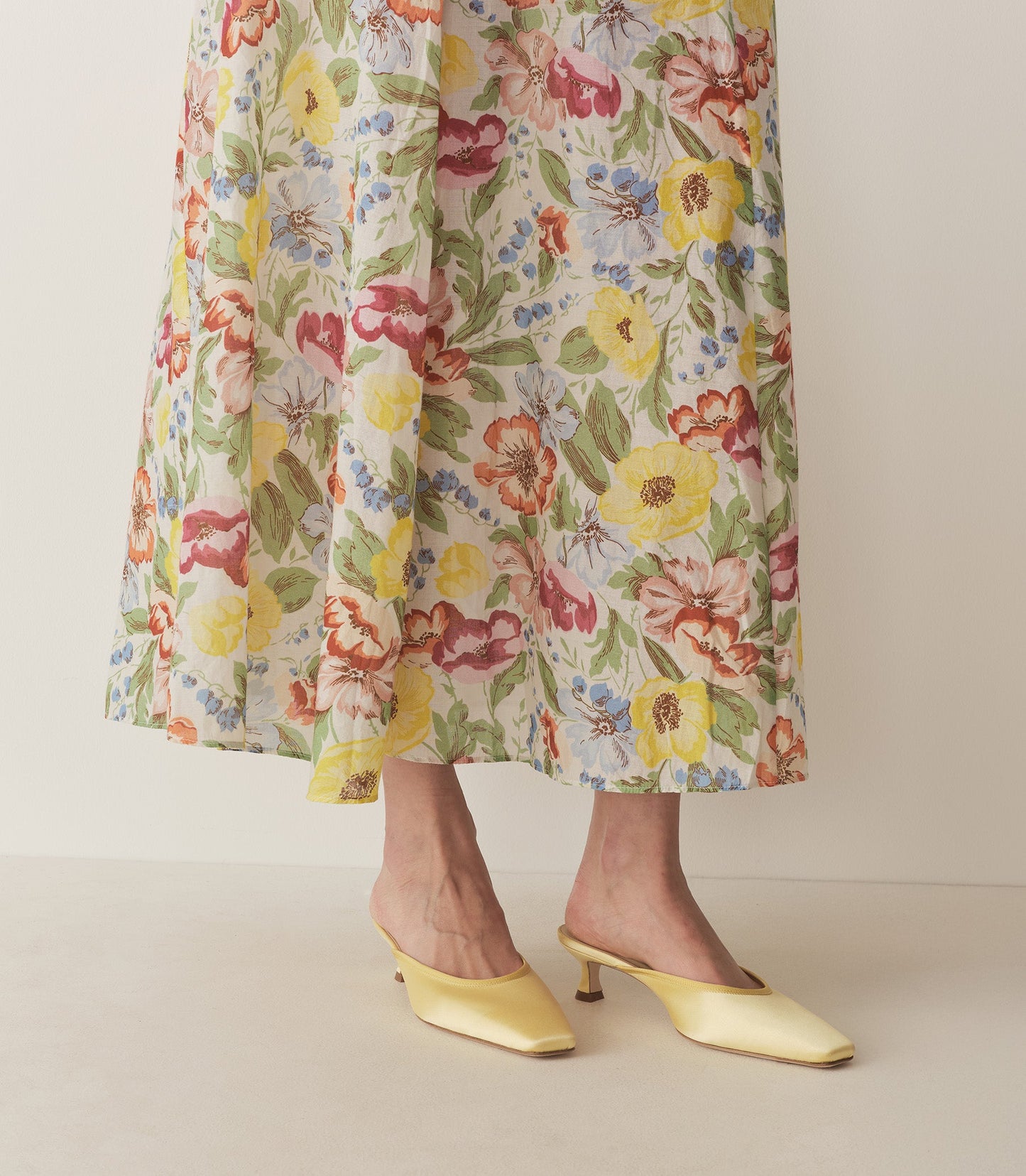 DÔEN Women Luma Heel - Lemon Satin