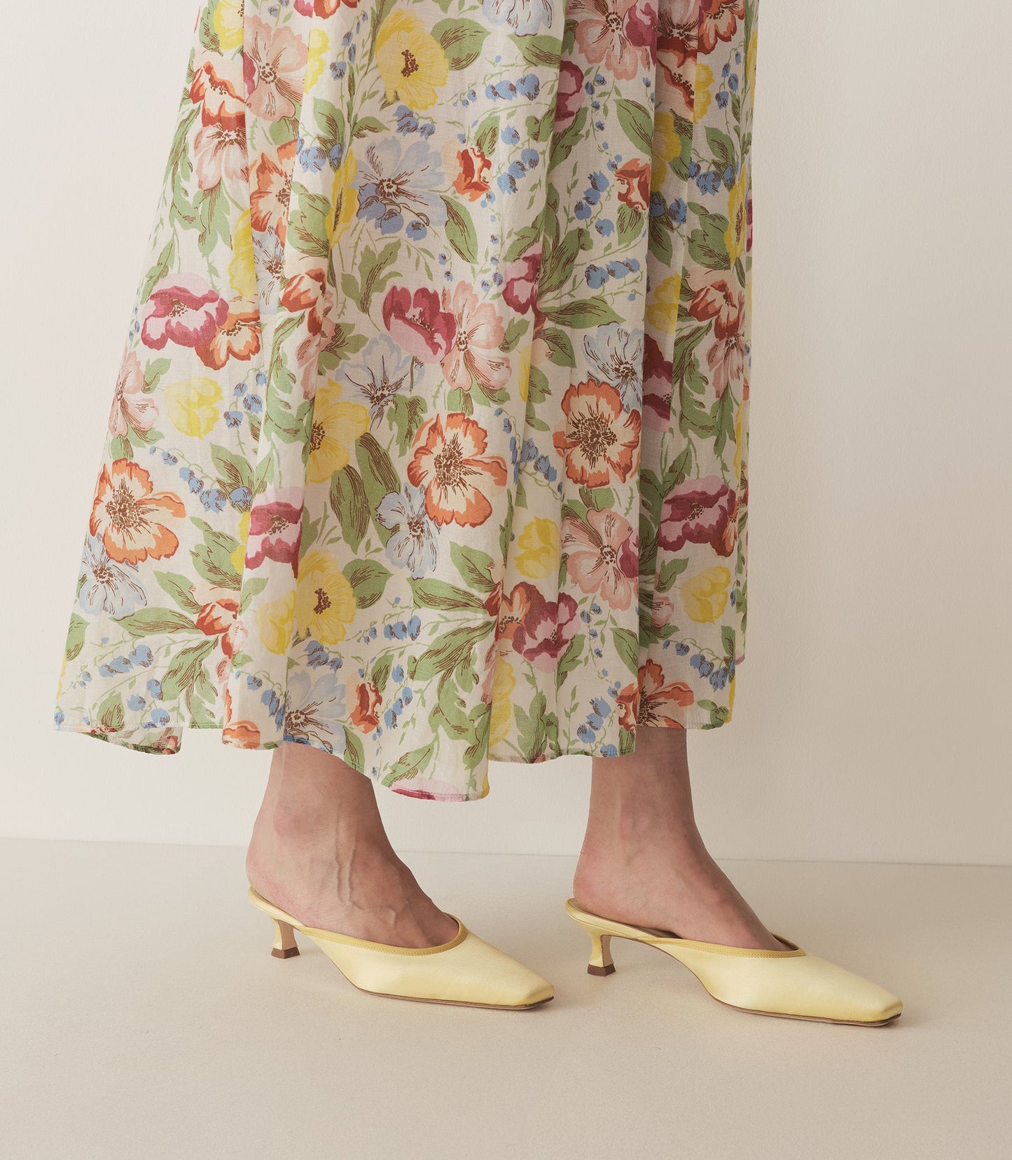 DÔEN Women Luma Heel - Lemon Satin