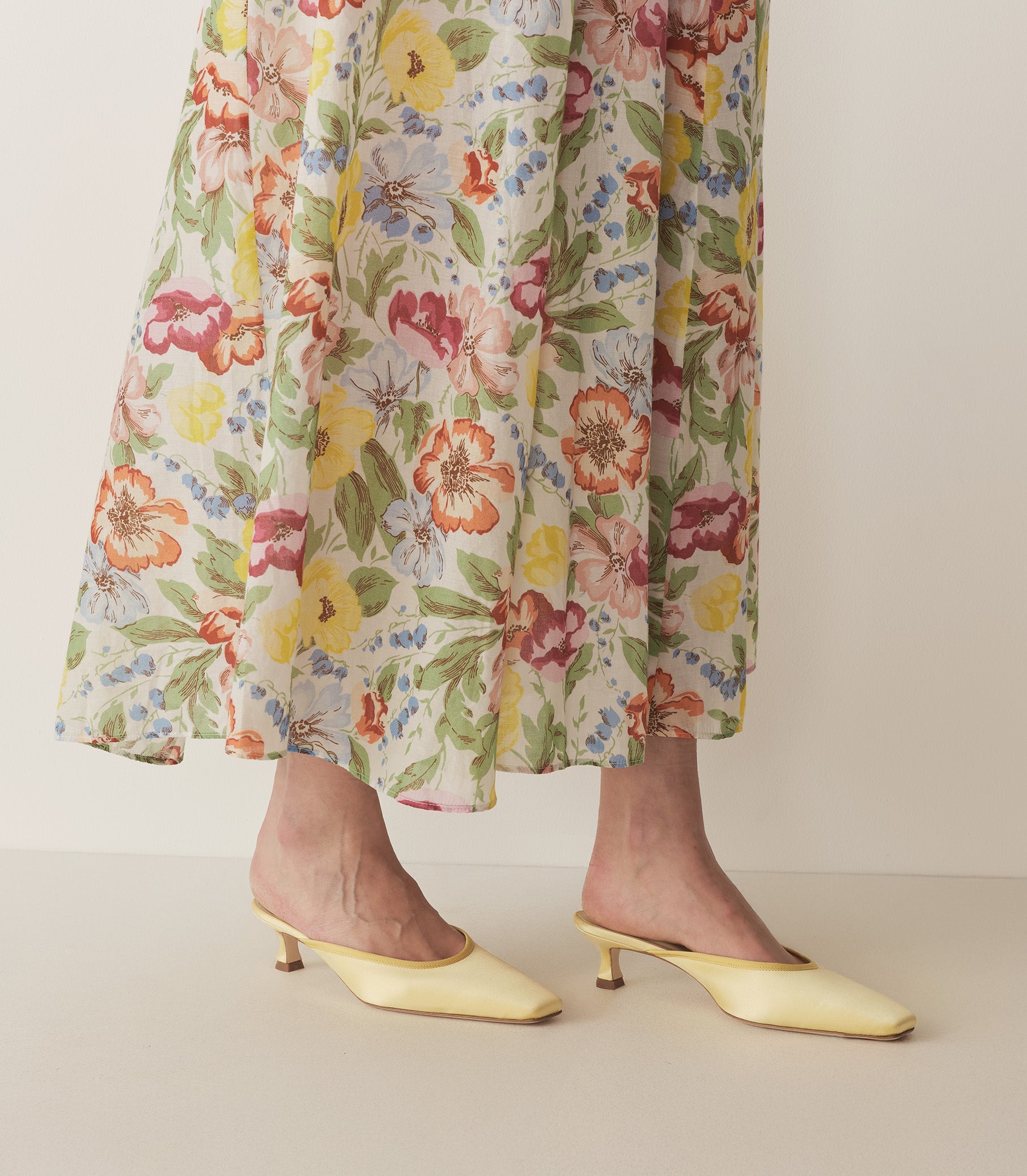 DÔEN Women Luma Heel - Lemon Satin