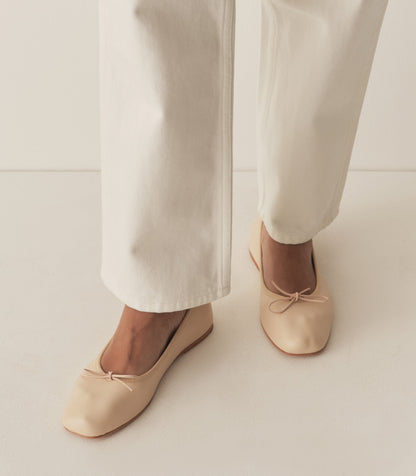 DÔEN Women Fifi Ballet Flat - Nude Nappa