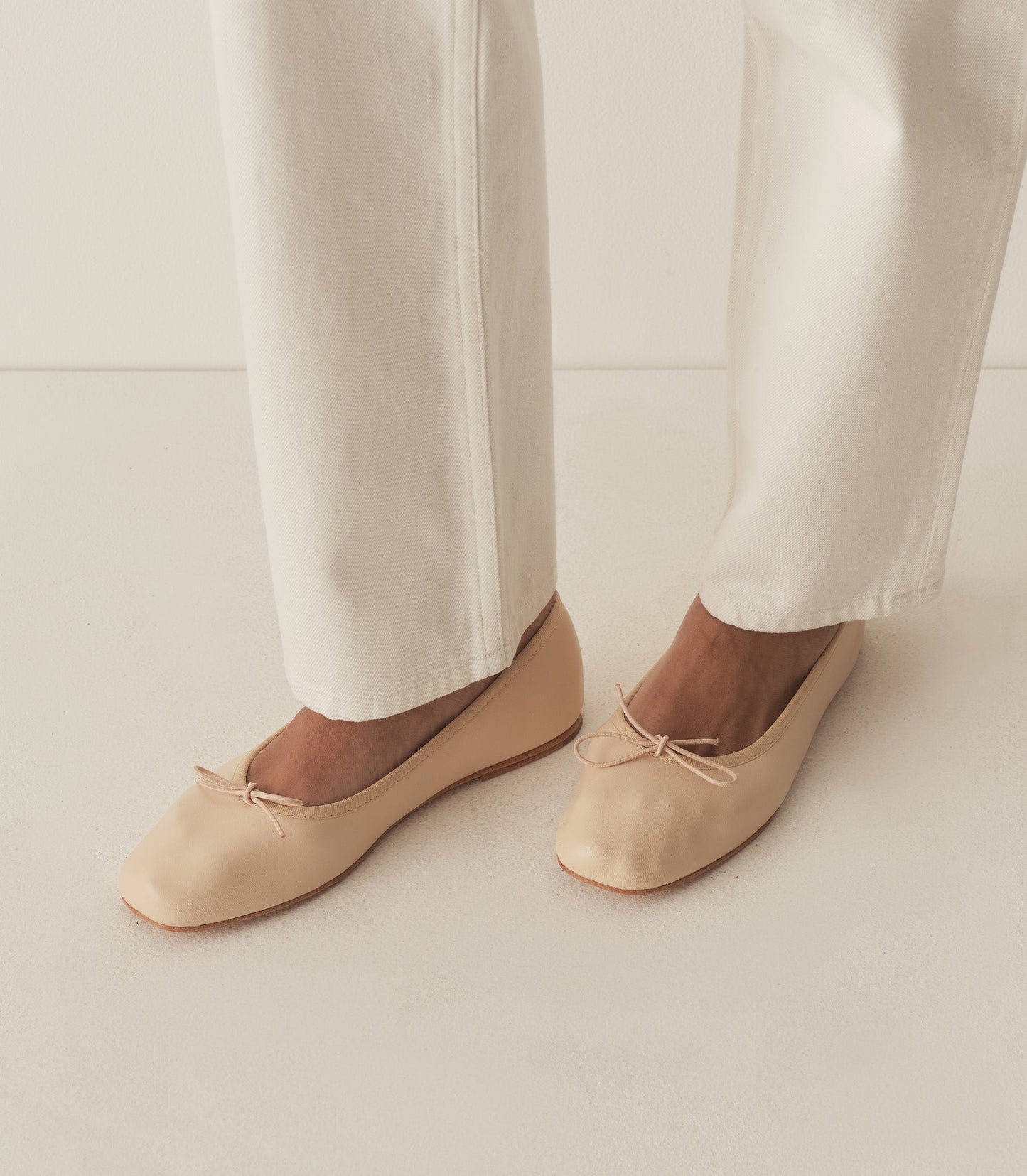 DÔEN Women Fifi Ballet Flat - Nude Nappa