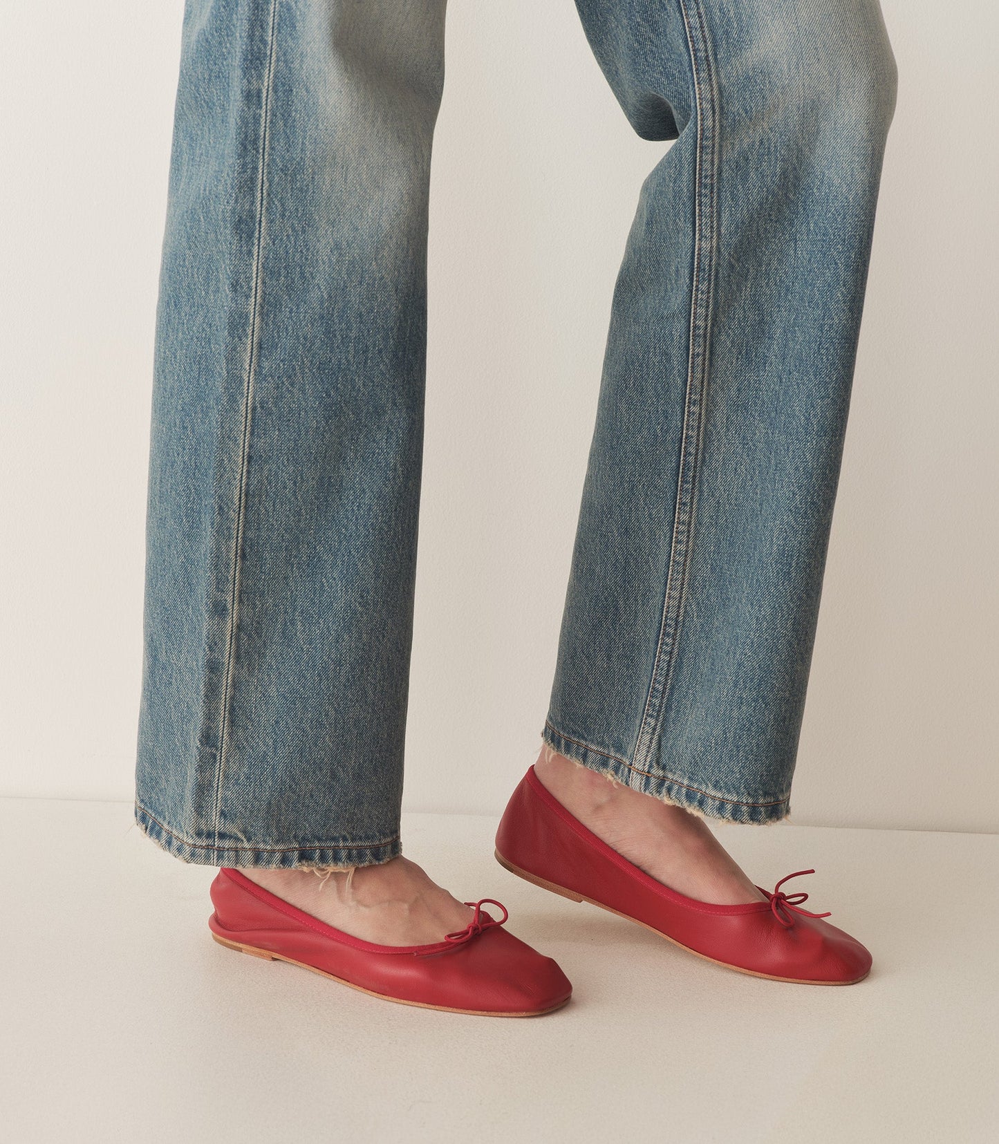 DÔEN Women Fifi Ballet Flat - Red Nappa