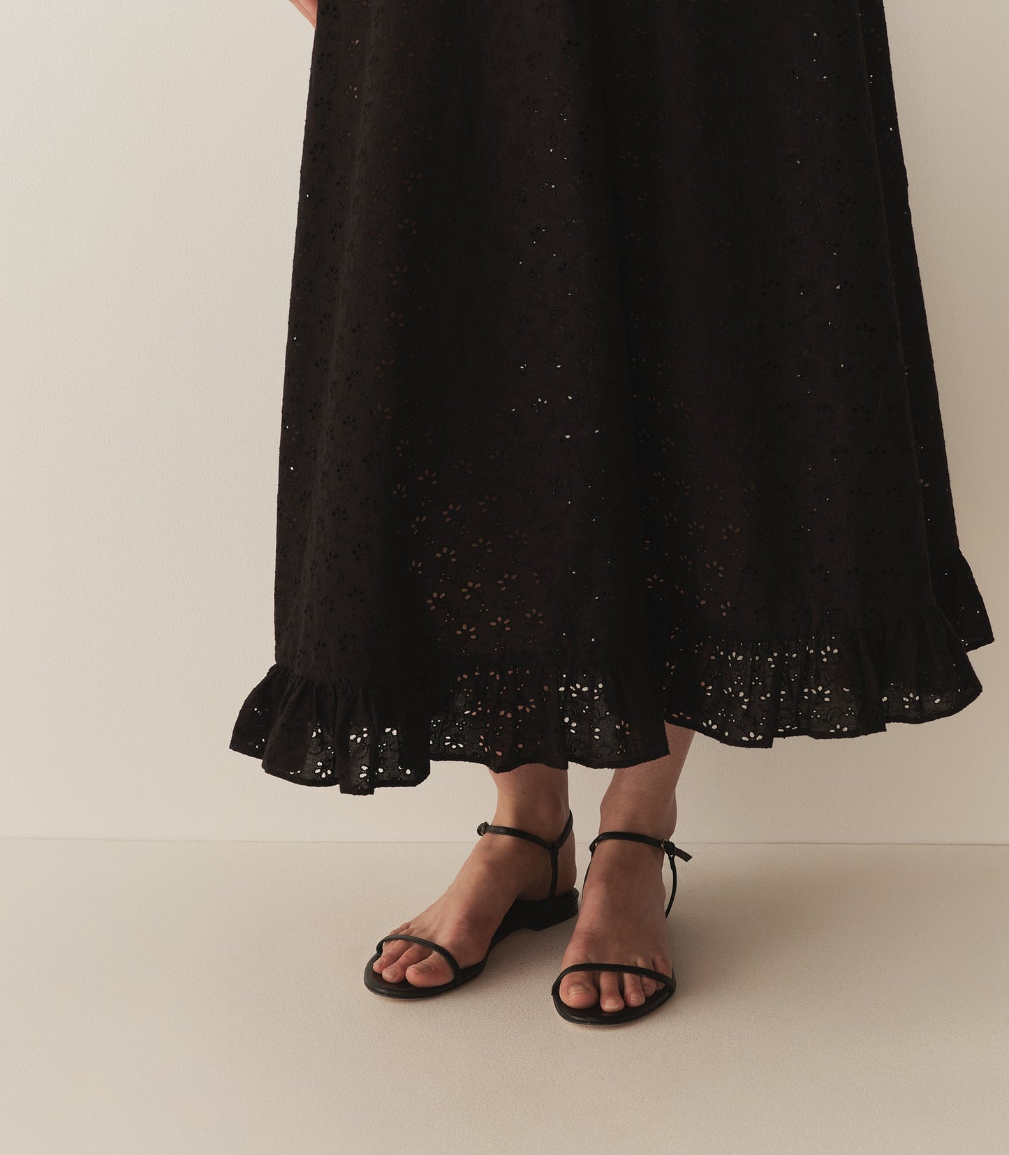 DÔEN Women Sartene Sandal - Black Nappa