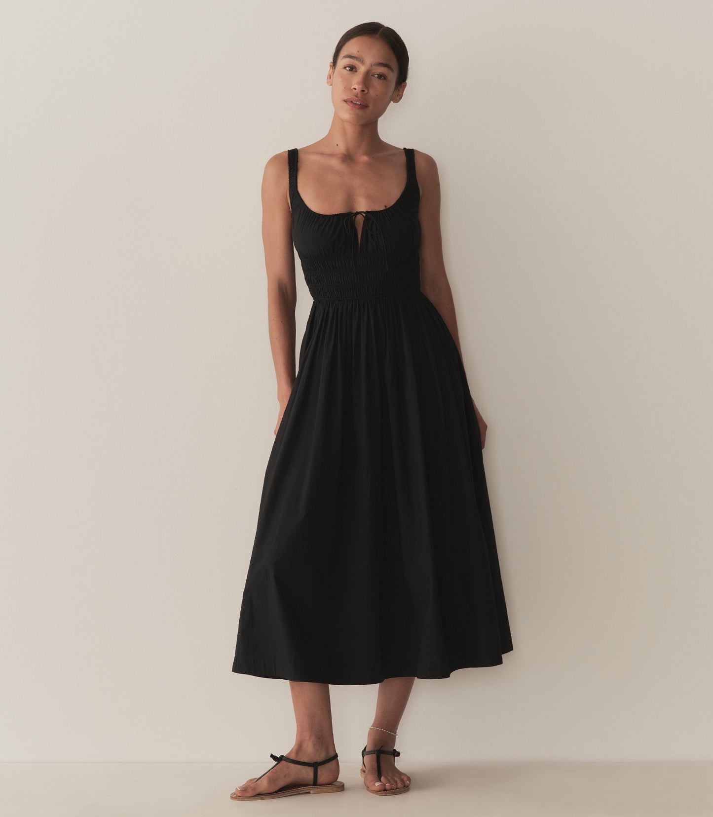 DÔEN Women Quilla Dress - Black