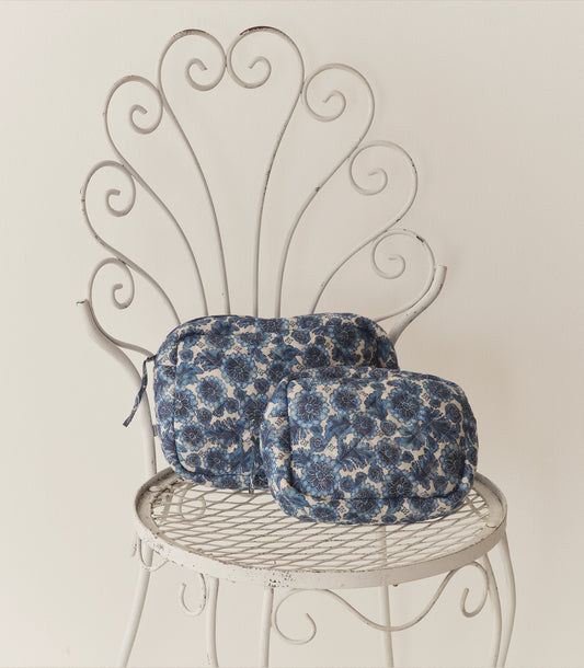 DÔEN Women Grande Quince Pouch - Bleu Soleil Fleurit