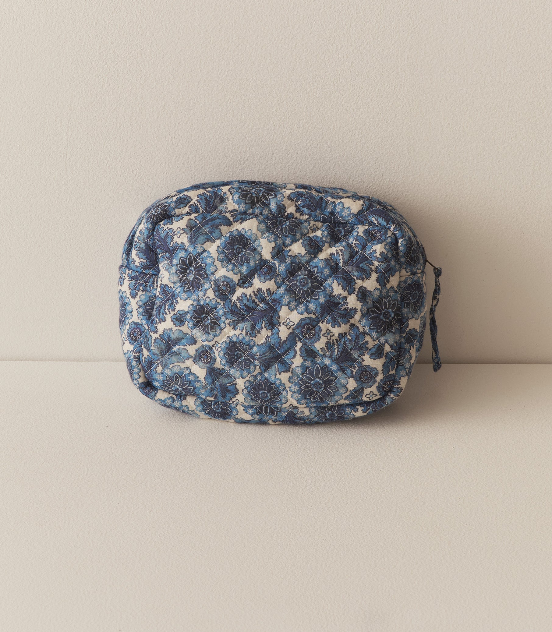 DÔEN Women Holloway Pouch - Bleu Soleil Fleurit